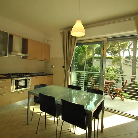 Residenza Venus アパート